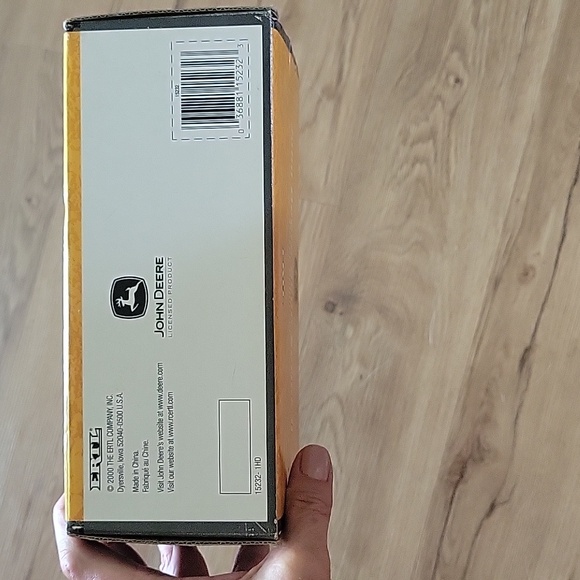 Vintage ERTL John Deere 850C Series II Diecast 1/50 Scale NIB - Picture 2 of 5